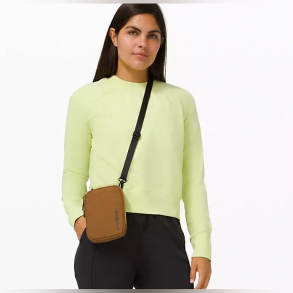 Lululemon Easy Access Crossbody Bag 1.5L - Picture 1 of 2